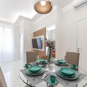 Duomo Cozy Apartamento