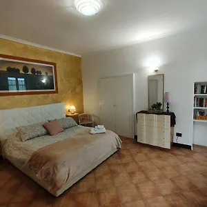  Apartment Piramide Gold Italien